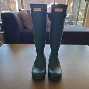 Hunter - Original tall waterproof rain boots NWOT